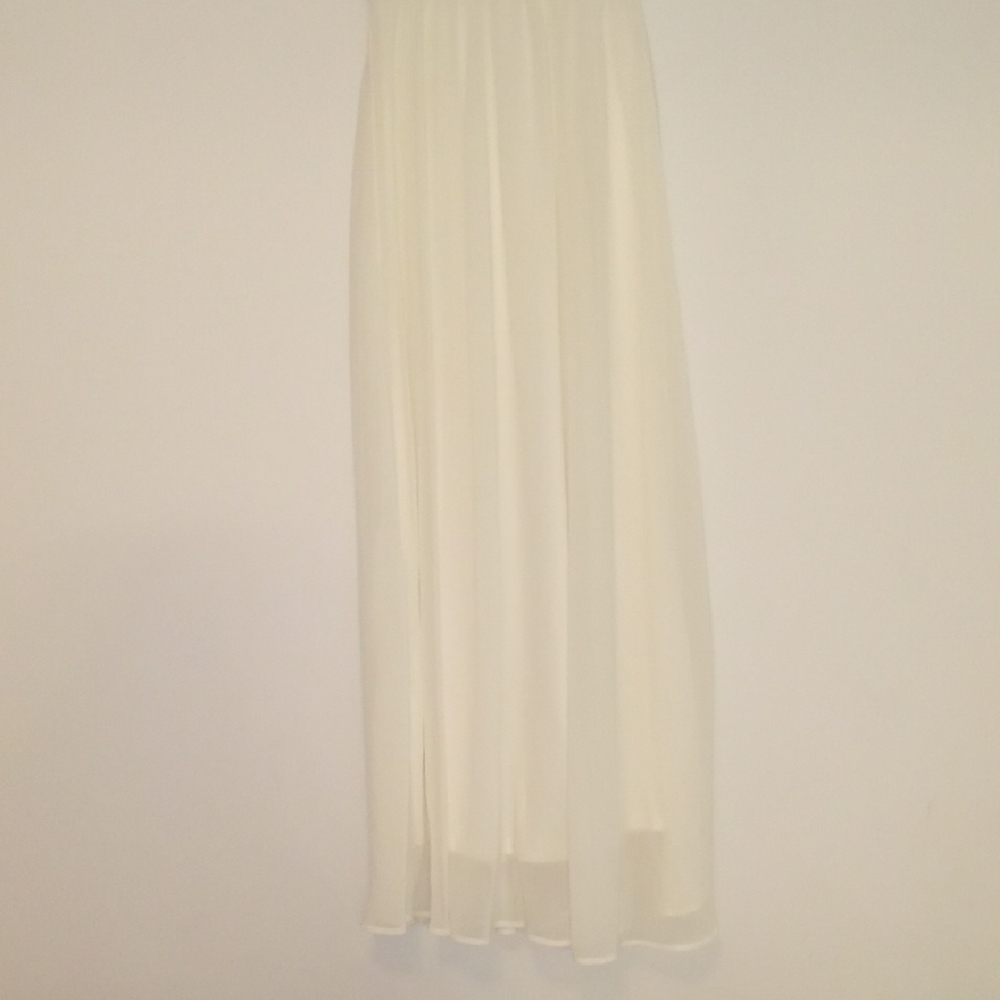 Papaya Cream Strapless Pleated Sundress - Picture 2 of 7
